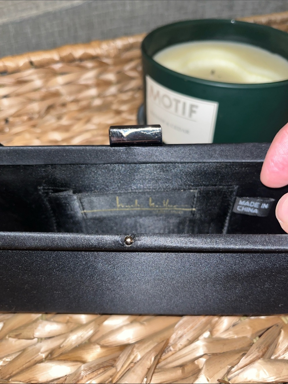 Nicole Miller Elegant Black Clutch Wristlet - Sleek Evening Bag - Picture 4 of 6